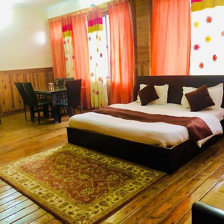 The Canadian Woods Resort Nainital Bagian luar foto