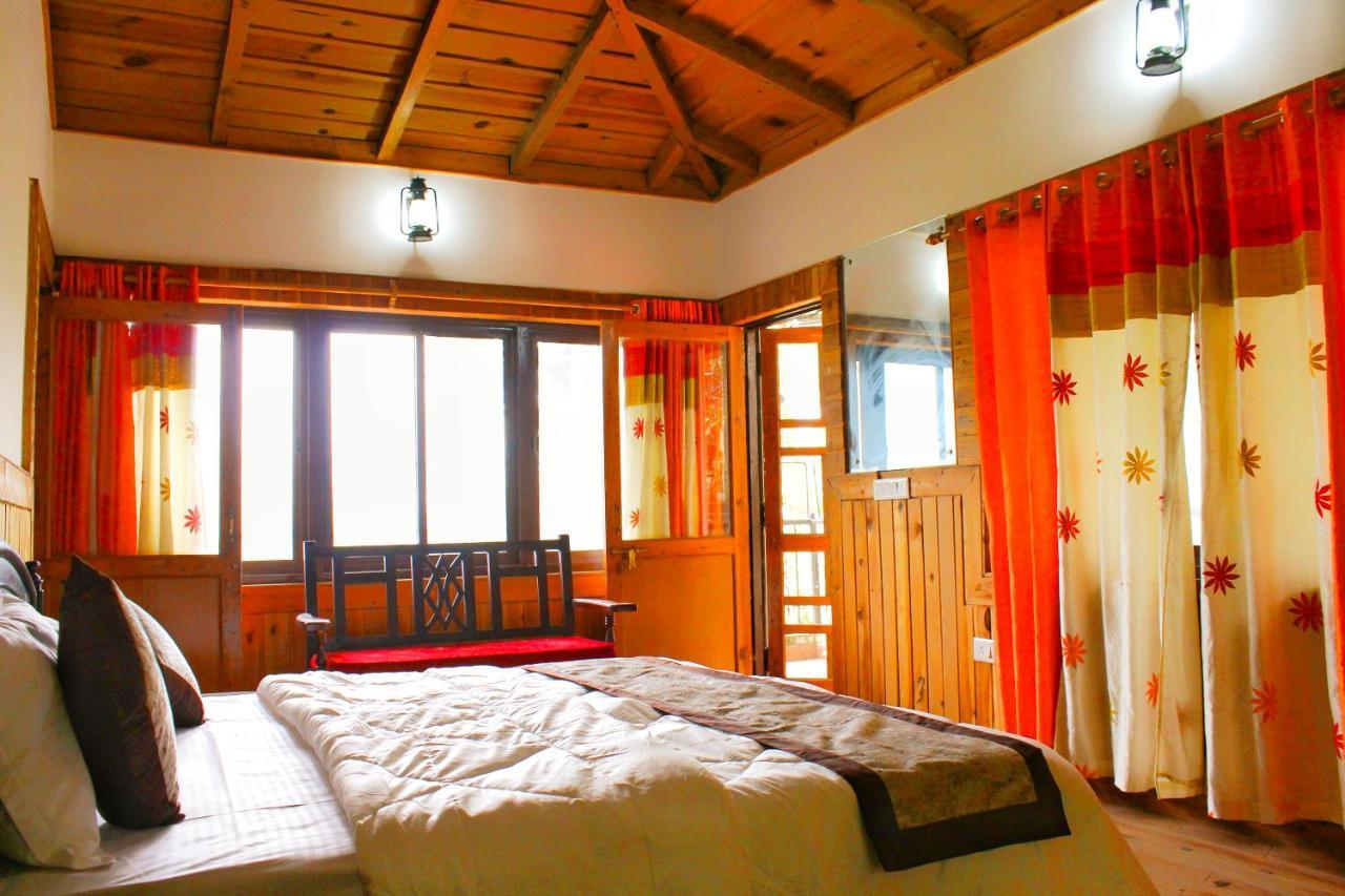 The Canadian Woods Resort Nainital Bagian luar foto